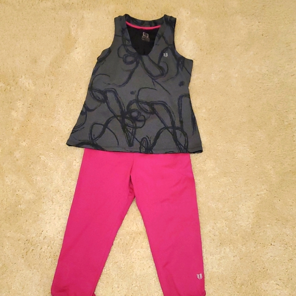 Eleven By Venus Williams workout outfit MED